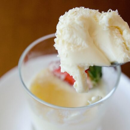 gelatina cremosa de leite ninho