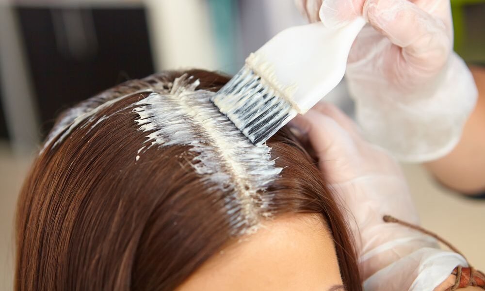 DICAS A TIRAR MANCHAS DE TINTA DE CABELO DA PELE E TECIDOS DICAS A TIRAR MANCHAS DE TINTA DE CABELO DA PELE E TECIDOS