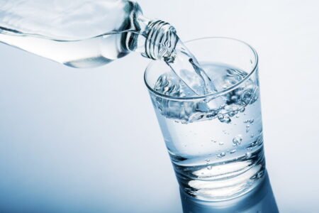 Os Beneficios De Beber Agua 450x300