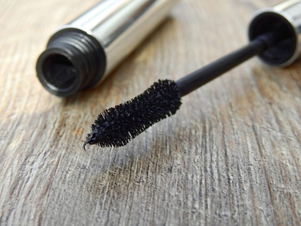 cosmetics-2116368_1920.jpg