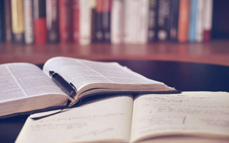 Open Book 1428428 1920 768x480
