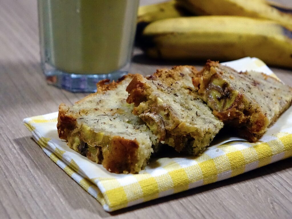 Bolo de banana sem açúcar e sem lactose