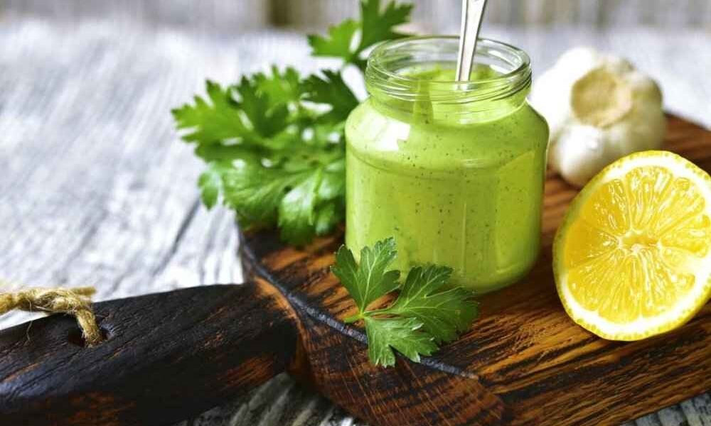 Maionese de lanchonete - Aprenda a fazer maionese verde das hamburguerias