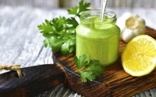 Maionese de lanchonete - Aprenda a fazer maionese verde das hamburguerias