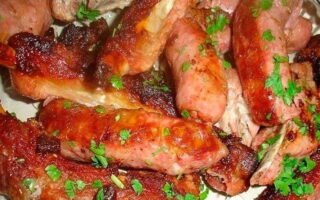 LINGUIÇA NA PANELA DE PRESSÃO