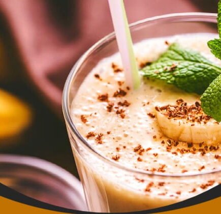 Smoothie de Banana SMOOTHIE DE BANANA - receitas saudáveis