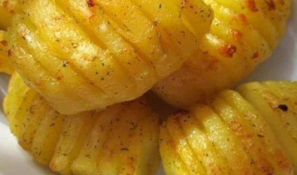 Batata hasselback BATATA HASSELBACK
