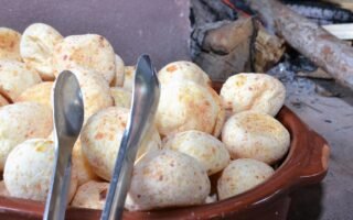 PÃO DE QUEIJO RÁPIDO
