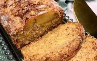 BOLO DE MAÇÃ