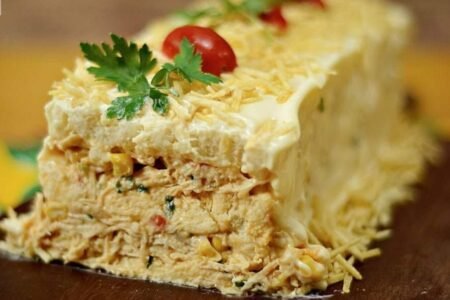 Bolo salgado de frango