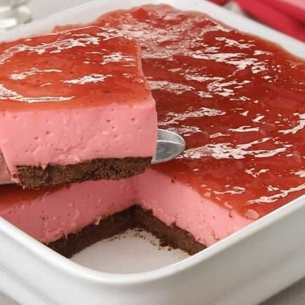 torta mousse de morango