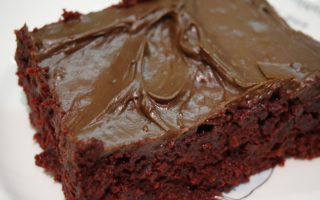 Bolo de chocolate com ganache