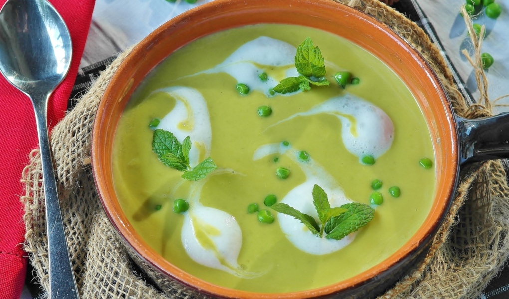 Sopa de Ervilha Holandesa