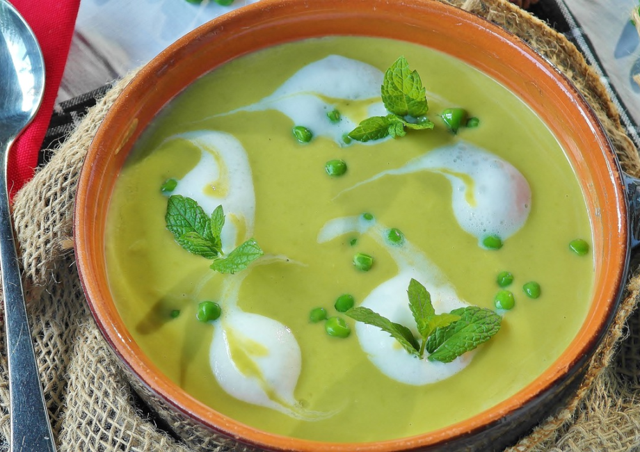 Sopa de Ervilha Holandesa