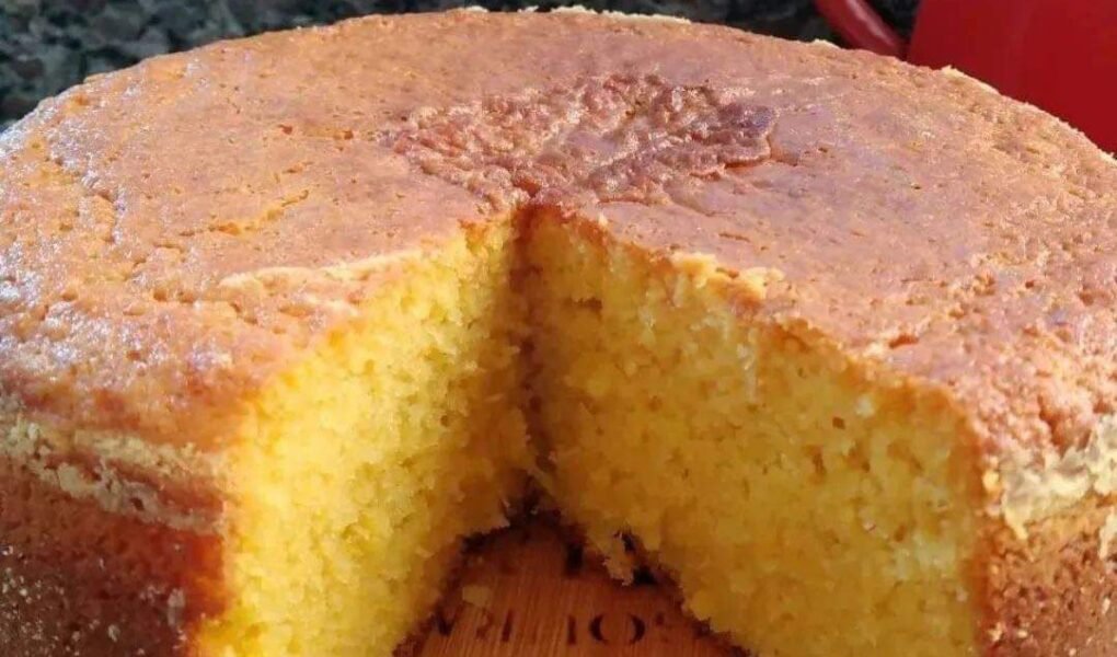 Bolo de Milho sem Trigo: Sabor Autêntico e Livre de Glúten! FB IMG 1696868906400 1020x600