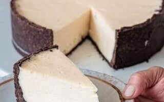 TORTA DE LEITE NINHO E NEGRESCO
