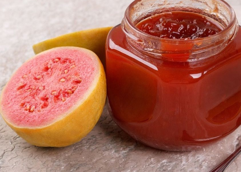 Geleia de Goiaba: O Sabor Autêntico da Tradição Brasileira! Geleia de Goiaba