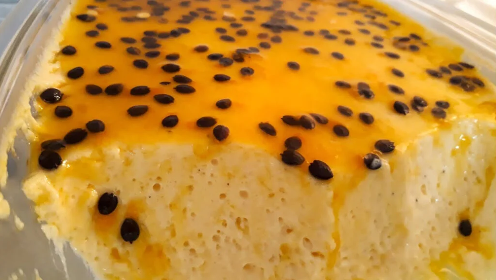Receita simples de Mousse de Maracujá usando suco Tang Mousse de Maracujá