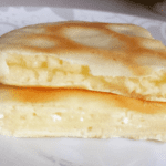Pão de queijo na frigideira de tapioca