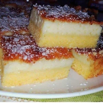 Bolo Cremoso de Fubá