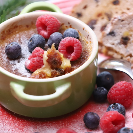 Crème Brûlée com Toque de Frutas Vermelhas! Crème Brûlée