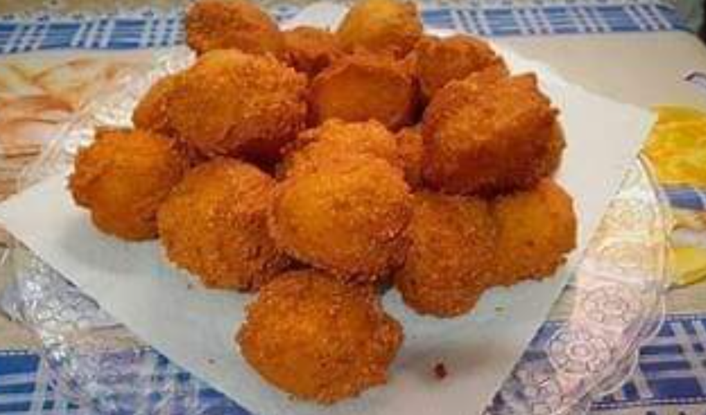 Bolinho de Fubá Frito