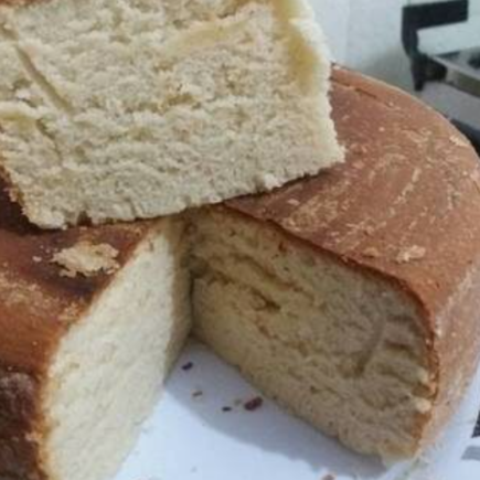 bolo na panela de arroz