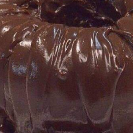Bolo Trufado de Chocolate
