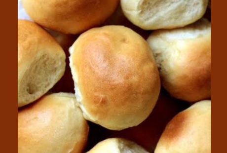 Pão sem ovo e leite na airfryer