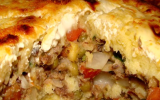 TORTA FÁCIL DE ATUM FEITA NO LIQUIDIFICADOR
