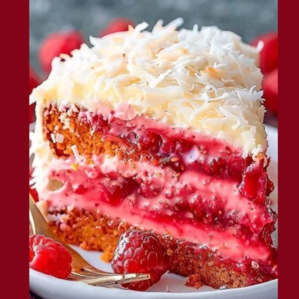 Bolo de Framboesa e Coco Bolo de Framboesa e Coco