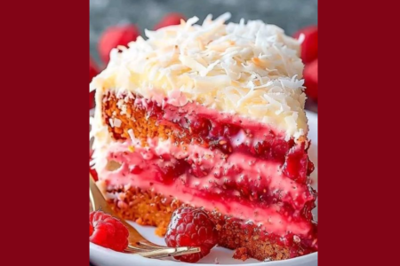 Bolo de Framboesa e Coco