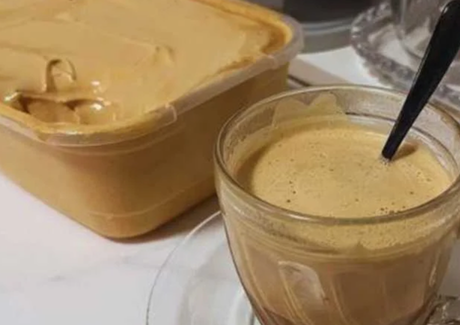 Café cremoso fácil com apenas 3 ingredientes