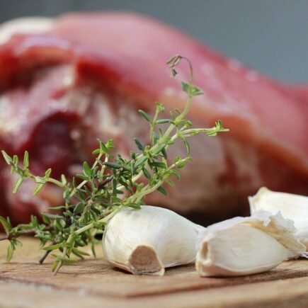 Como temperar pernil
