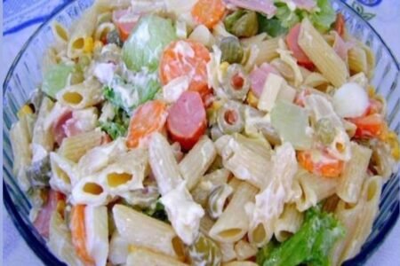 Salada de macarrão