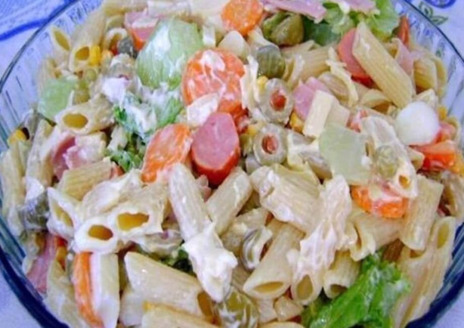 Salada de macarrão