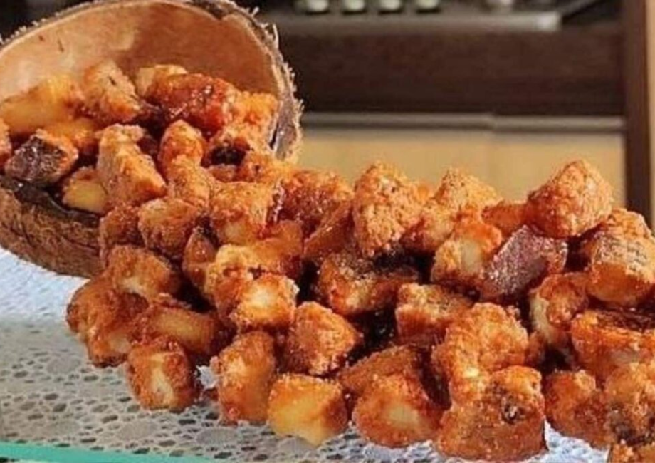 Coquinho Caramelizado Crocante: O Petisco Irresistível!