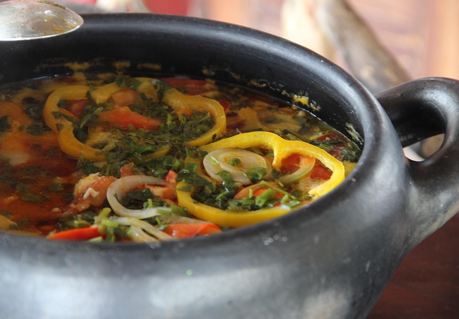 Receita de Moqueca Caprichada com Peixe Fresco