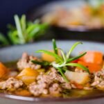 Sopas e caldos - Receitas rápidas e fáceis soup, minced meat soup, minced, vegetables, home cooking, soup food, food, meal