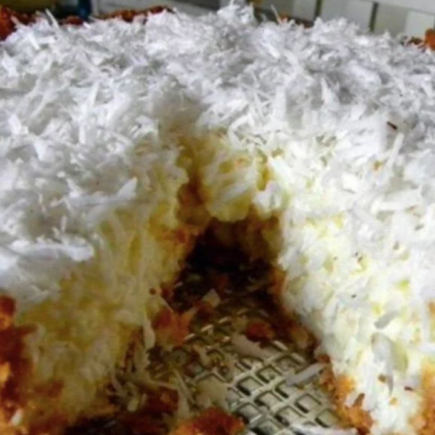 Torta gelada de coco
