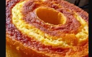 Bolo de Milho com Flocão e Leite Condensado