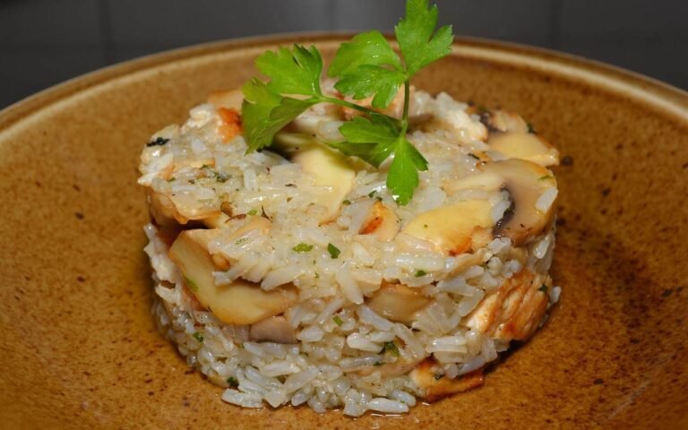 5 Receitas de Frango com Arroz com o que Tem em Casa Frango com Arroz