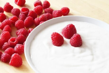 raspberries, yogurt, nature, fresh, breakfast, pink, red, naturally, awakening, edible, summer, natural yoghurt, vanilla, pod, garnish, table, tomorrow, meal, yogurt, yogurt, yogurt, yogurt, yogurt