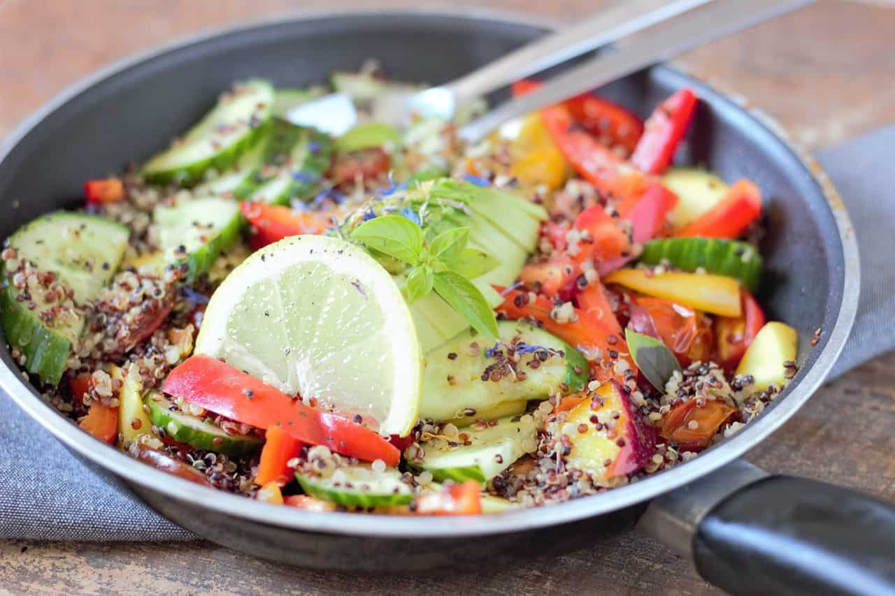 Salada de quinoa