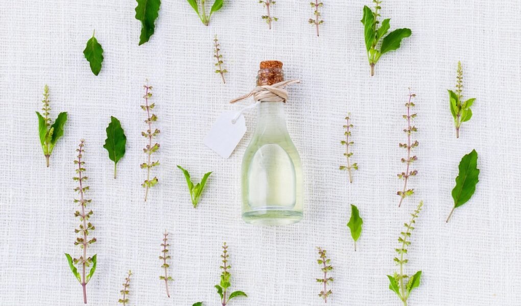 Água Perfumada Caseira com Ingredientes Simples