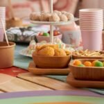Cardápio de festa de aniversário: 5 receitas fáceis e econômicas para agradar a todos cookies, cups, biscuits, happy birthday, celebration, party