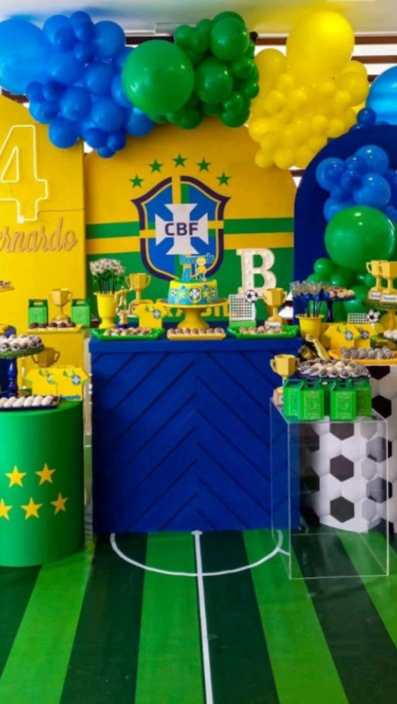 Decoração da Copa do Mundo Simples e Barata